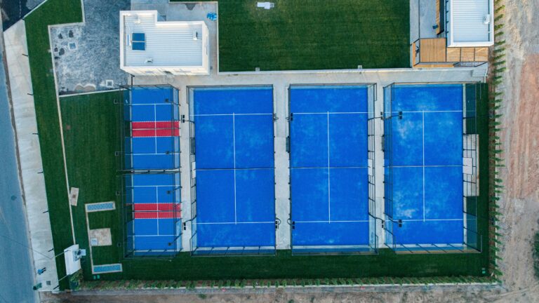 Padel banen vanuit de
lucht